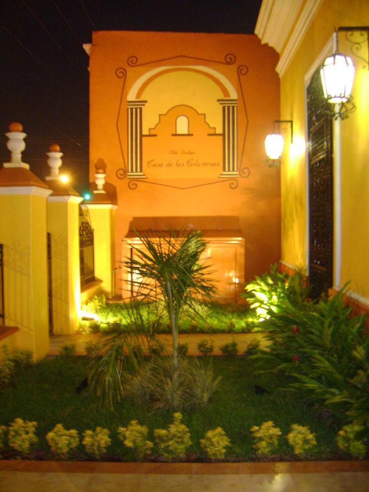 Casa De Las Columnas Mérida Exteriör bild