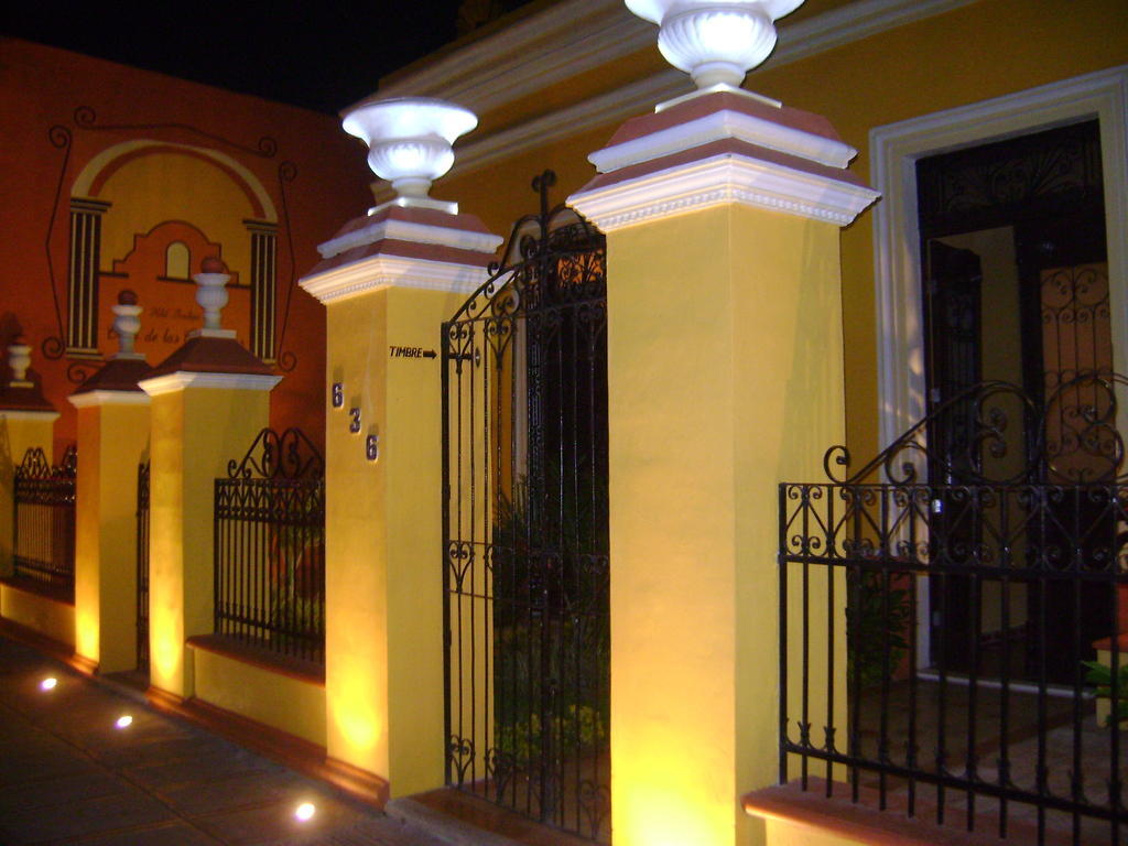 Casa De Las Columnas Mérida Exteriör bild